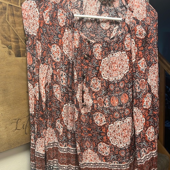 Lucky Brand blouse - Picture 1 of 2